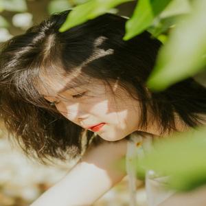 卢怡静